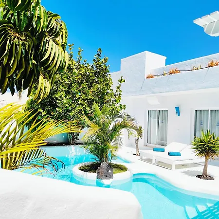 Willa Veaco Bahiazul With Private Pool Corralejo