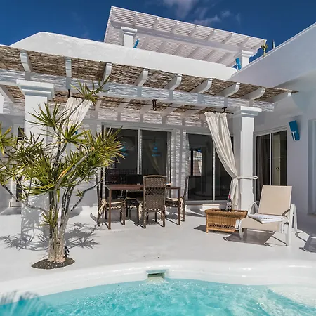 Villas Veaco Bahiazul With Private Pool Corralejo